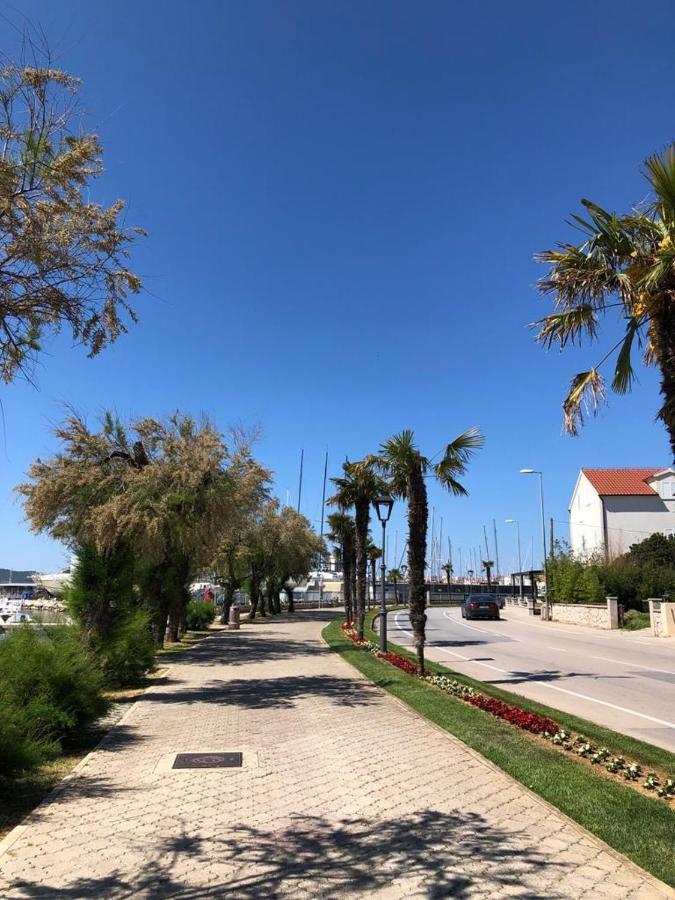 Apartmani Bolero - Obiteljski Odmor Vodice Exterior foto